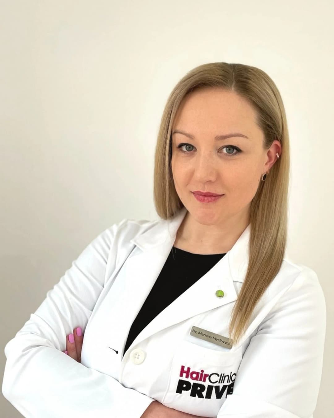 Hair Clinic PRIVÉ - Przeszczep Włosów FUE clinic 1